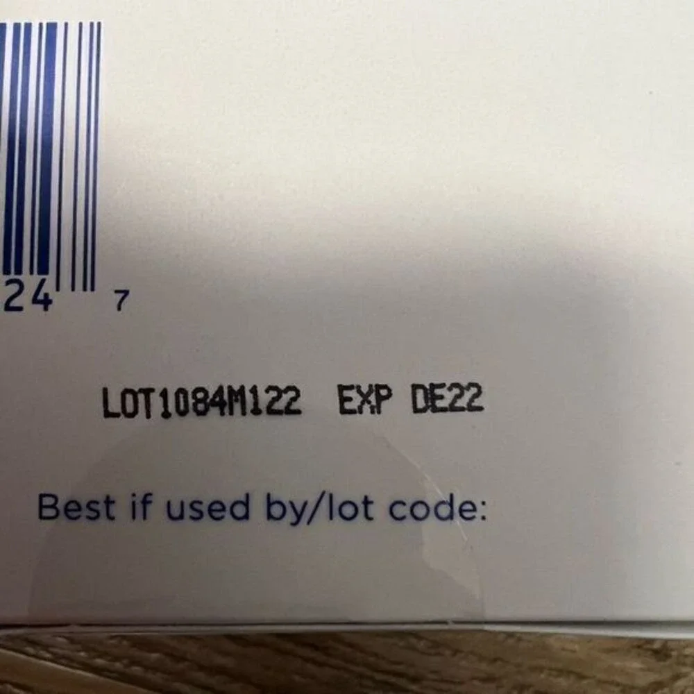 NIB Crest Whitening Emulsions Leave-On Teeth Whitening Treatment‎ EXP 12/22